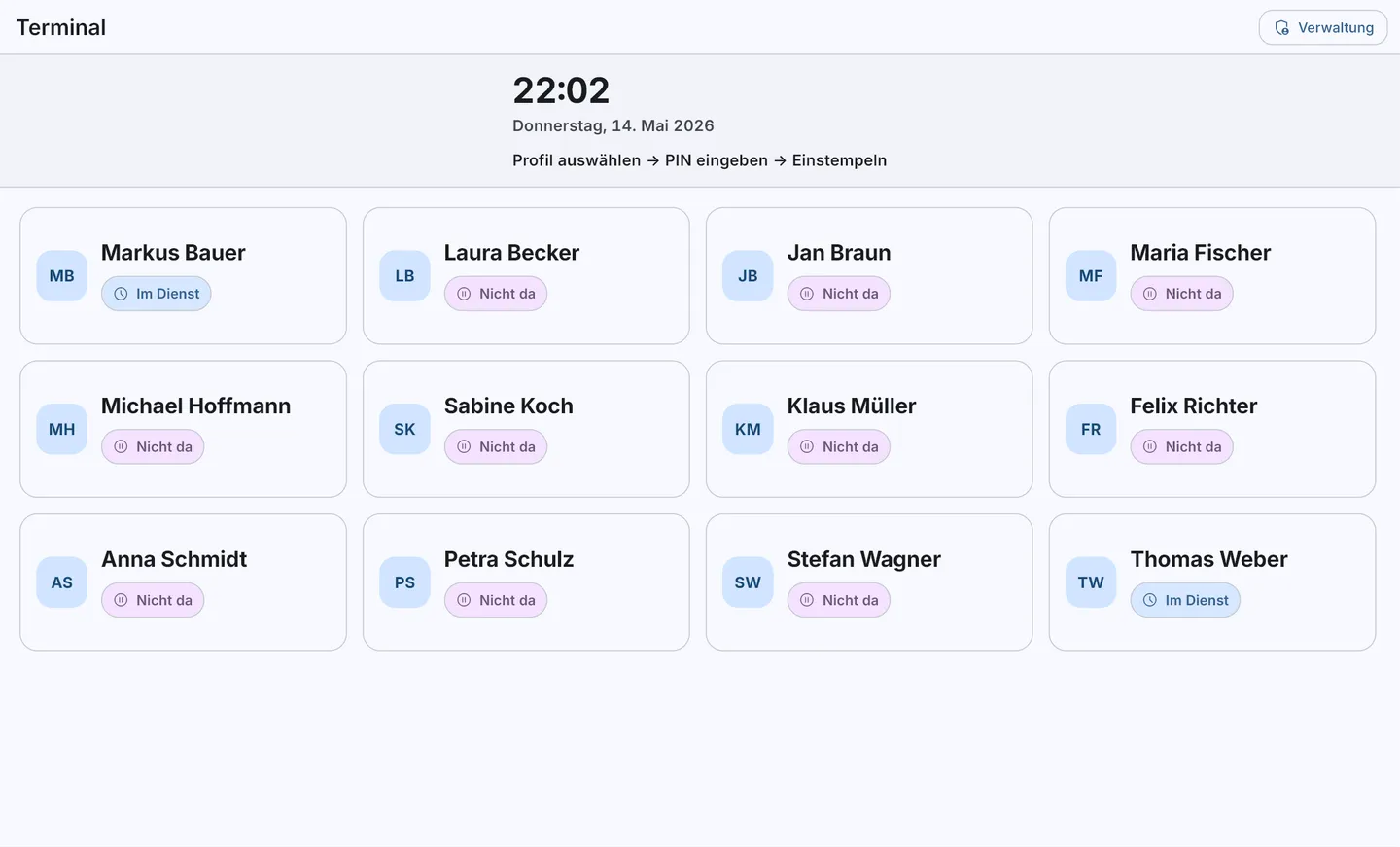 Stempelterminal von Timerevo: Mitarbeiter erfassen ihre Arbeitszeit mit einem Klick.